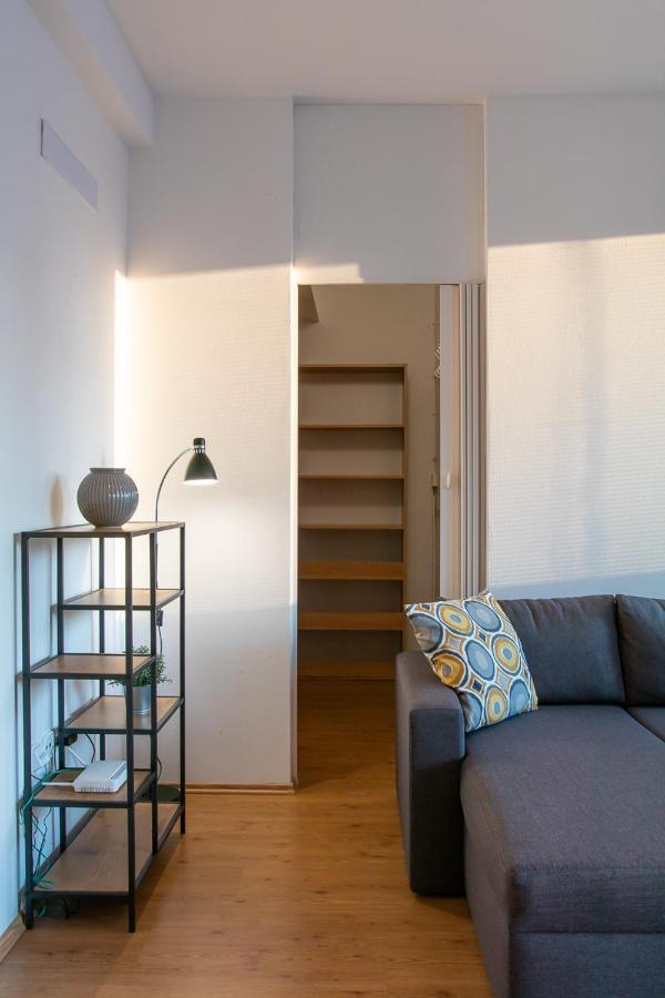 Yellow Apartment 俄斯特拉发 外观 照片