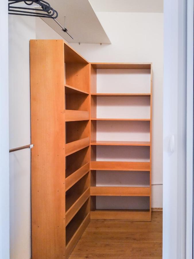 Yellow Apartment 俄斯特拉发 外观 照片