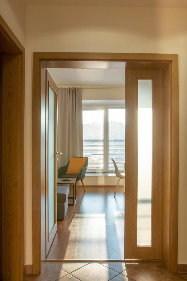 Yellow Apartment 俄斯特拉发 外观 照片